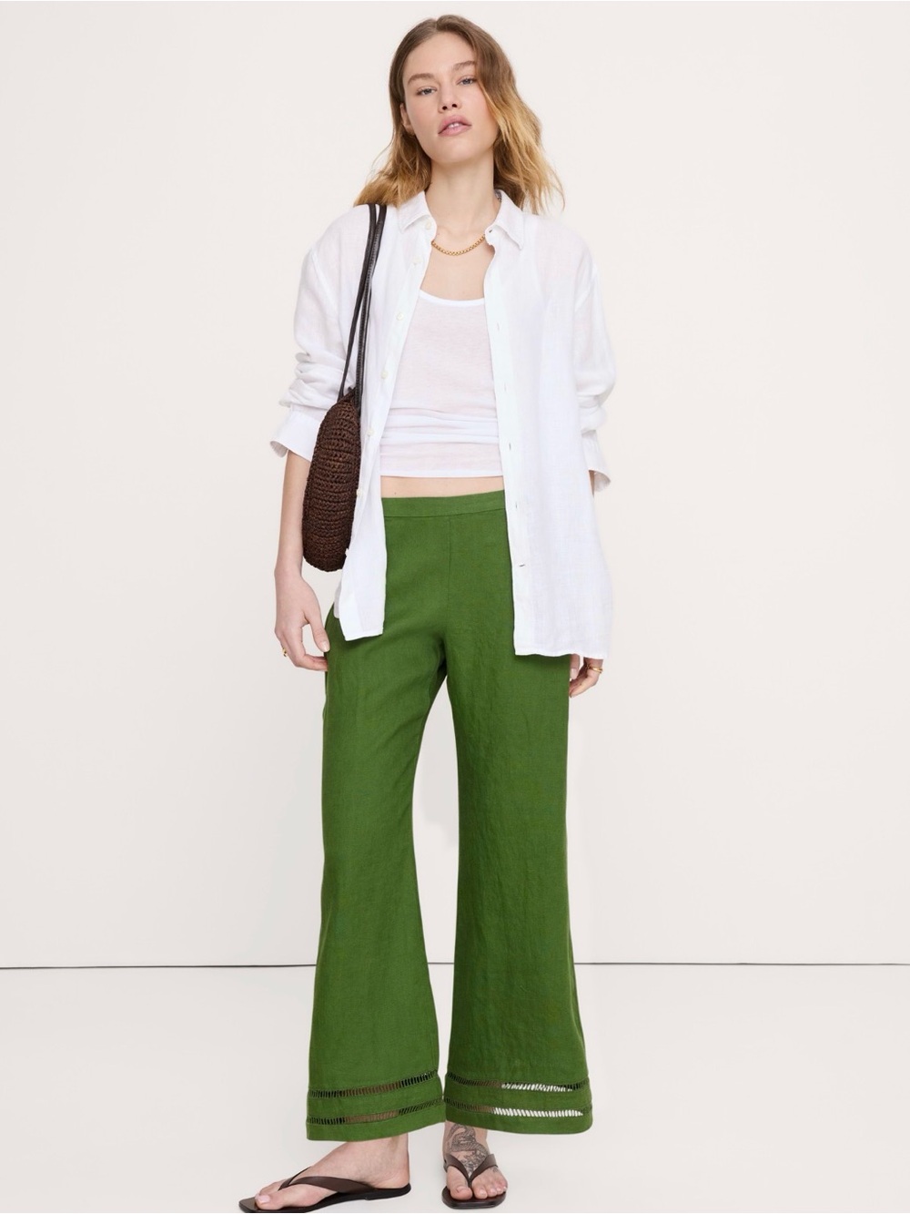 Banana Republic Mid Rise Flare Linen Ankle Pant.  Size 6P Cactus Grove Green ###
